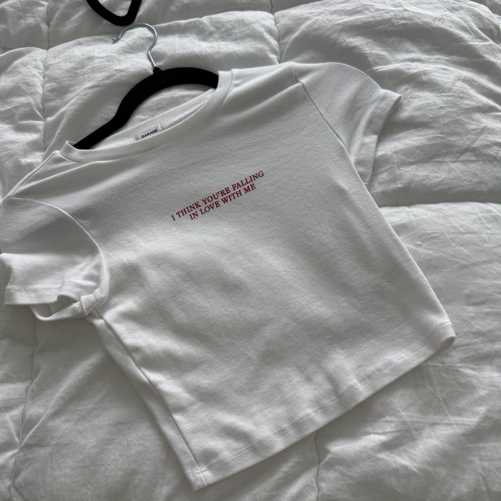 Garage White Tee size xs